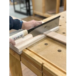 Bench Hook for Traditional and Japanese Saws